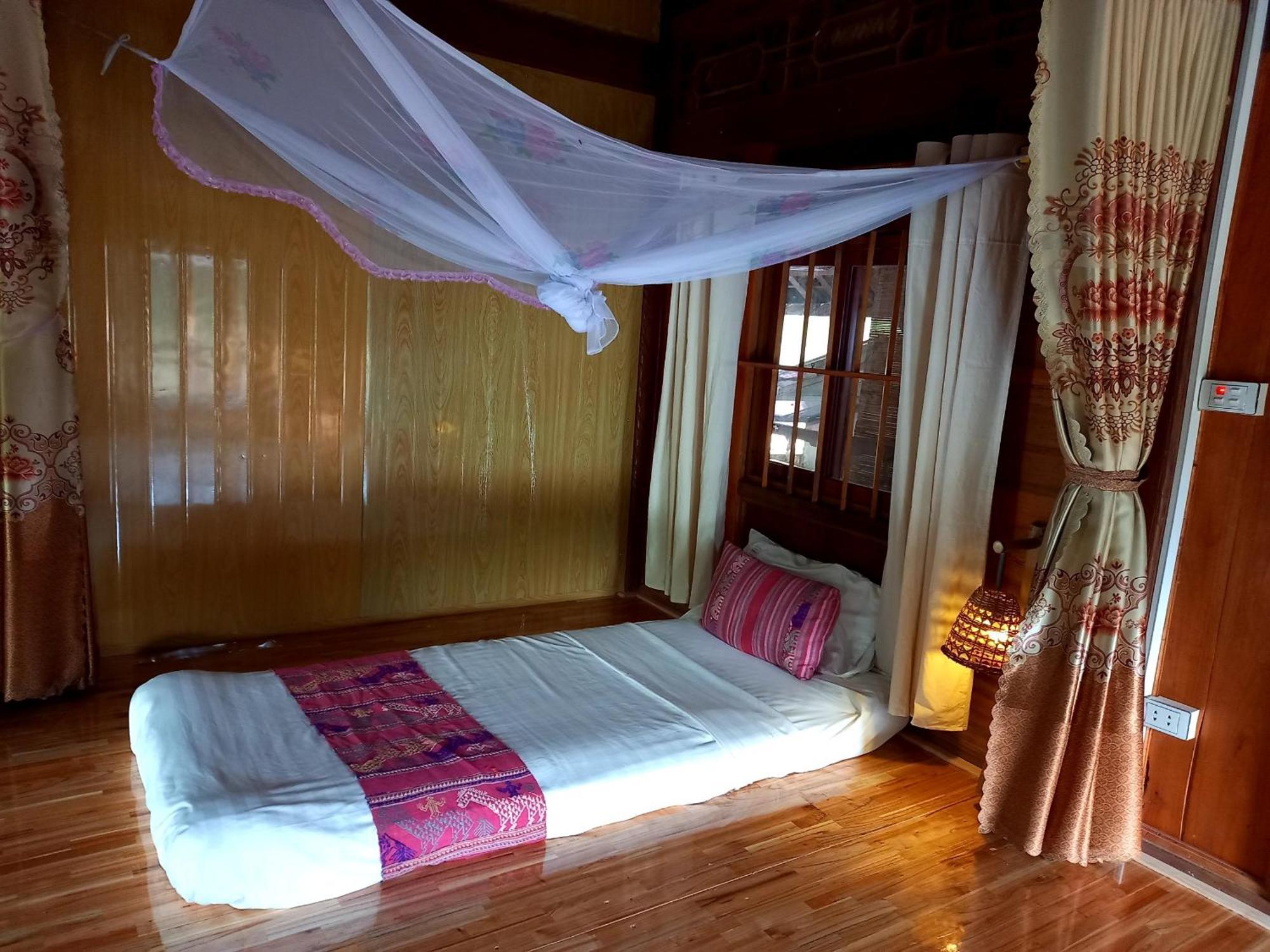 Nha Tan - Mai Chau Homestay And Tours エクステリア 写真